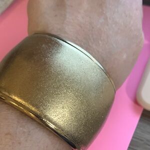 Chic Gold Cuff Bracelet